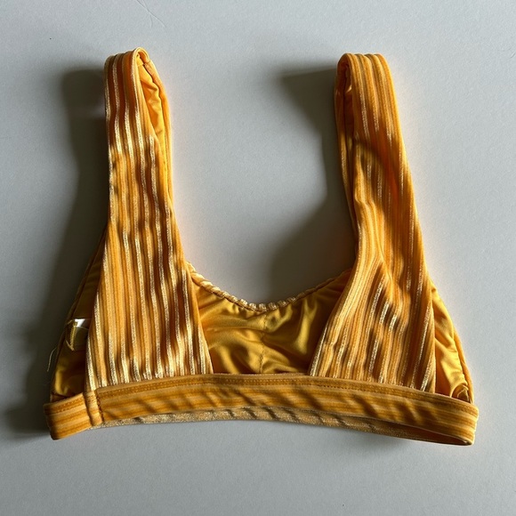 Dippin Daisy’s Festival Top‎ in Orange Ribbed Velvet - Picture 8 of 10